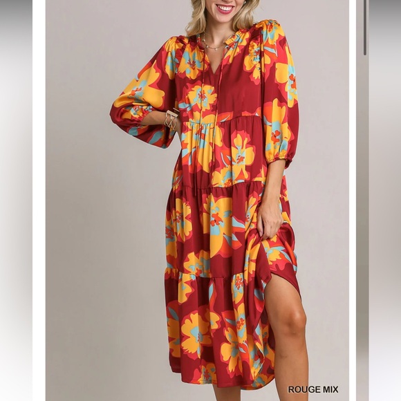 Umgee Dresses & Skirts - Umgee Floral Red Midi 1/2 Sleeve Tie Chest Dress Small NWT